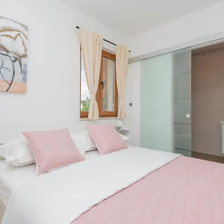 Lovely In With Wifi Casa vacanze *